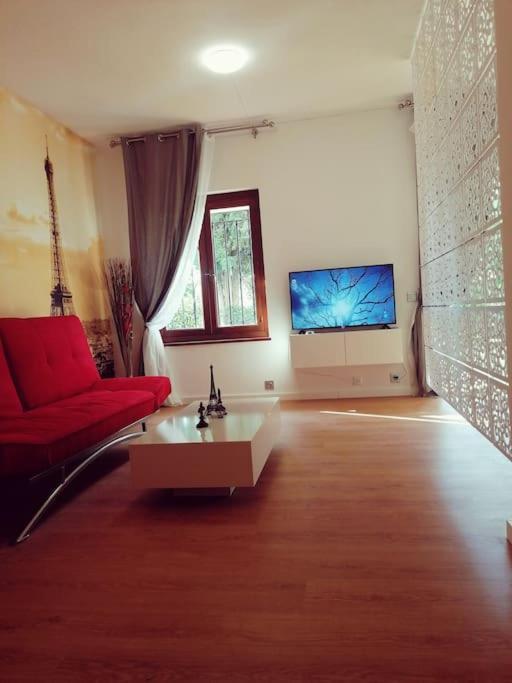 Studio Paris Apartment Estepona Luaran gambar