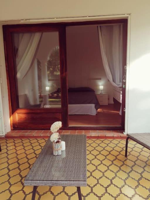 Studio Paris Apartment Estepona Luaran gambar