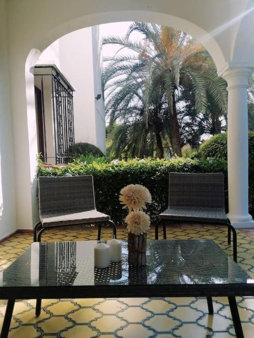 Studio Paris Apartment Estepona Luaran gambar