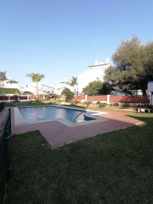 Studio Paris Apartment Estepona Luaran gambar